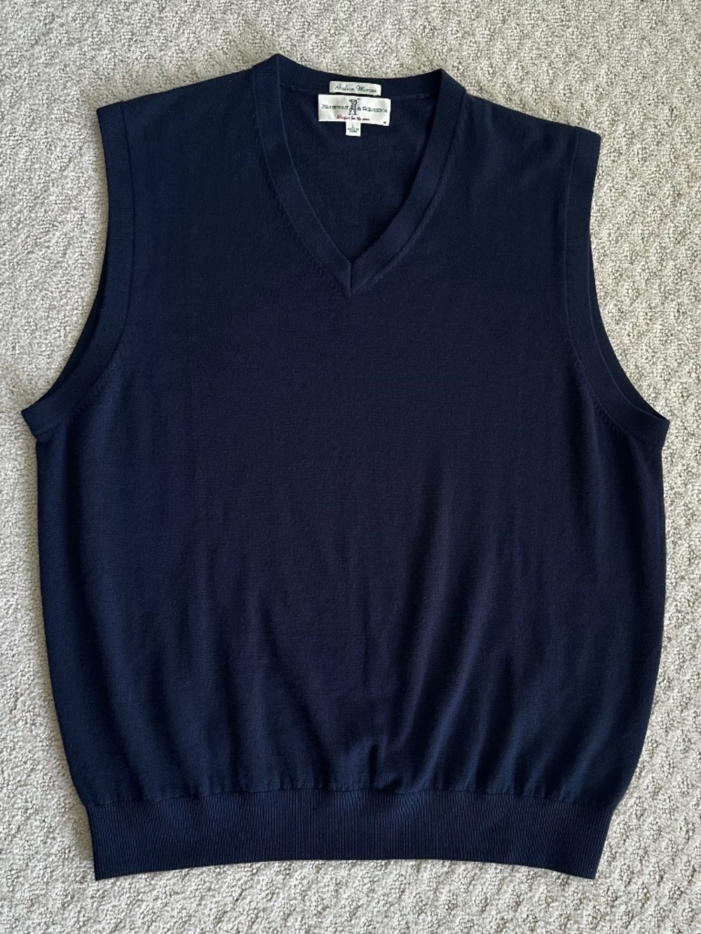 Fairway & Greene V-Neck Pullover Italian Merino Wool Sweater Vest Navy L Preppy